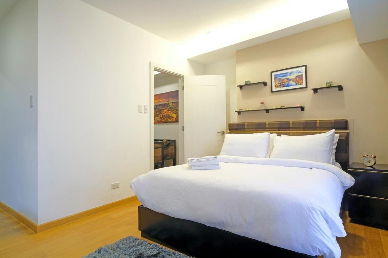סן פדרו מקאטי Milano Versace Suites מראה חיצוני תמונה