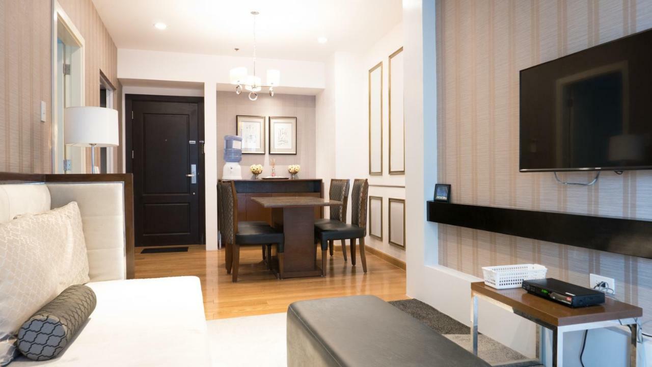 סן פדרו מקאטי Milano Versace Suites מראה חיצוני תמונה