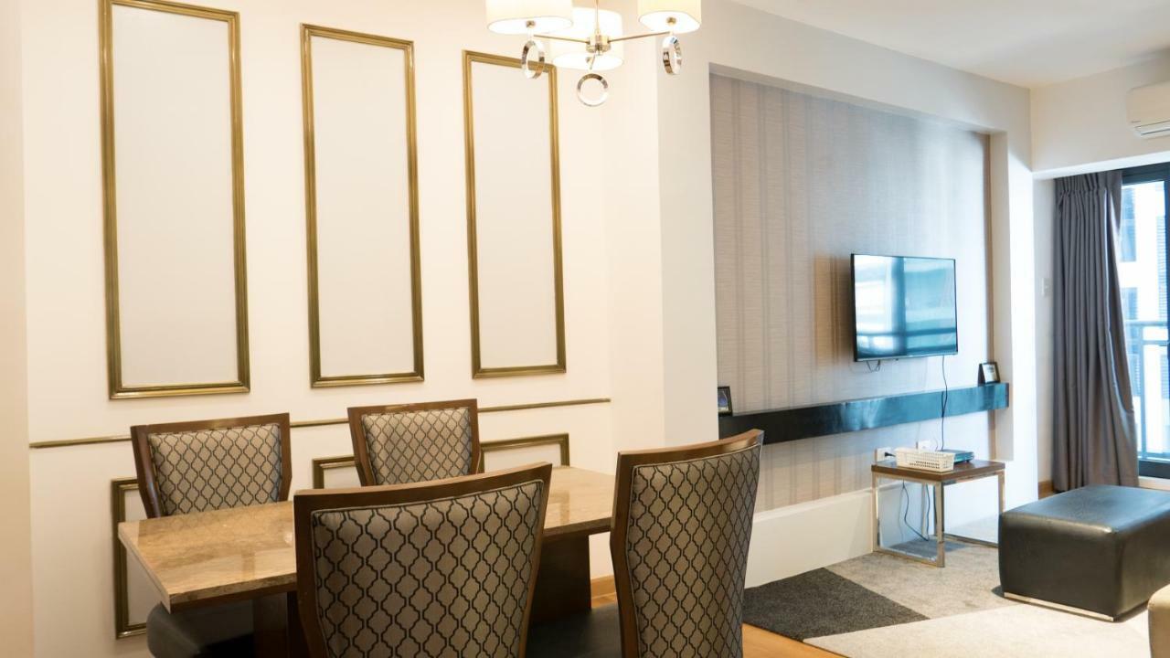 סן פדרו מקאטי Milano Versace Suites מראה חיצוני תמונה